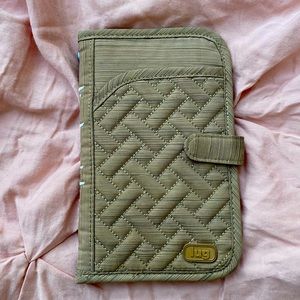 Lug wallet